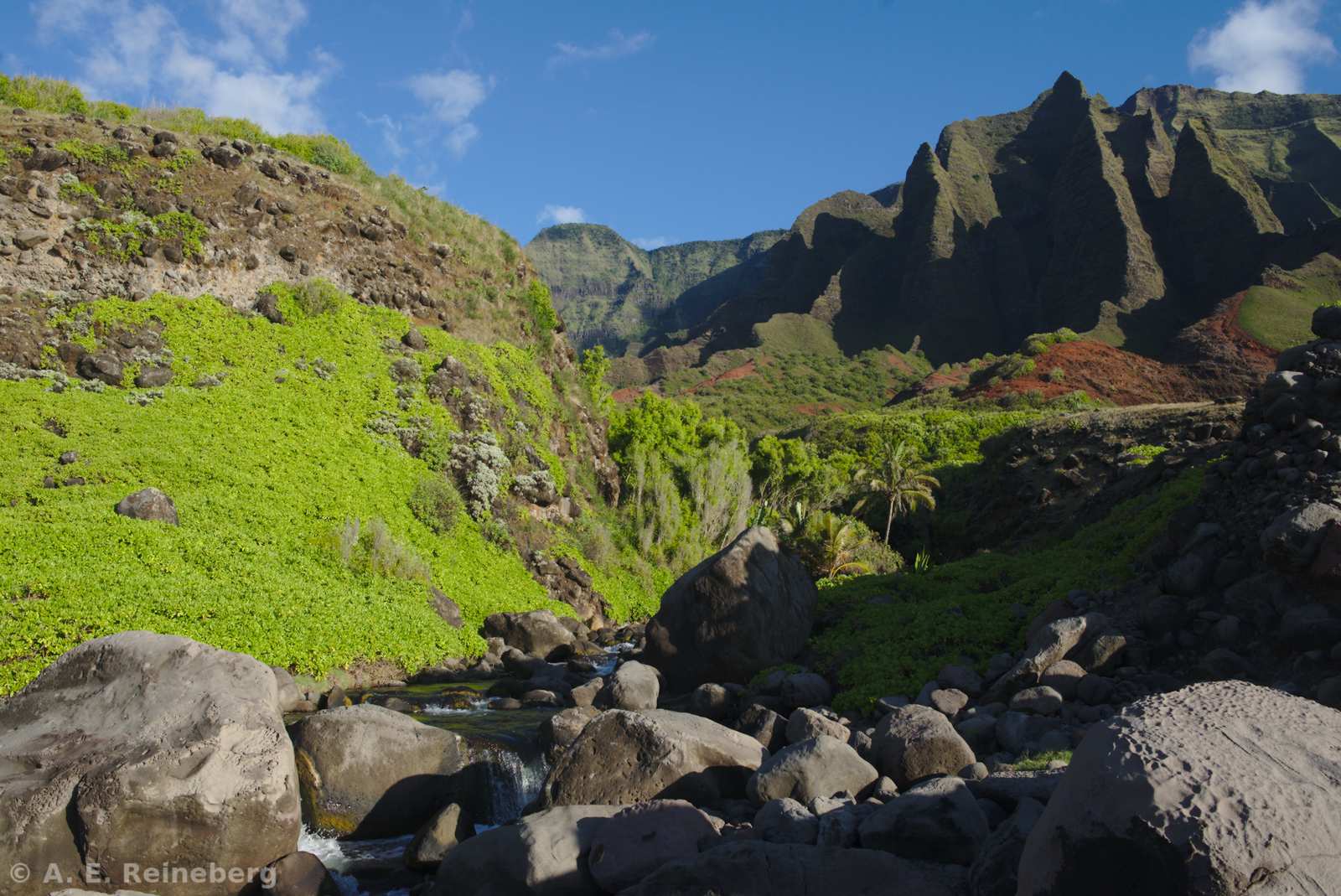 Backpacking the kalalau traiil